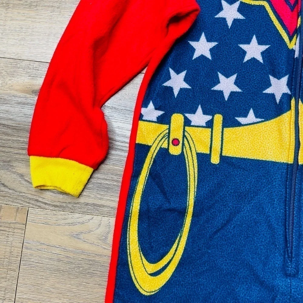 WONDER Woman Girls Hooded Fleece Union Suit Sleeper Pajamas Onesie Size XS